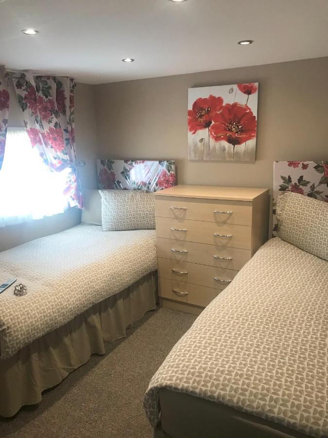 3 Bedroom Self-Catering Holiday Home Степпс Экстерьер фото